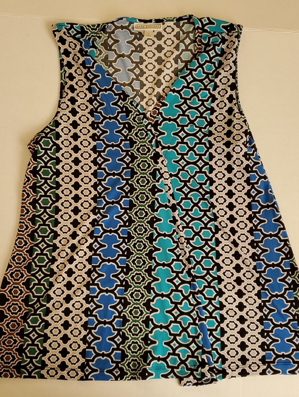 Dana Buchman Sleeveless Geometric V-Neck Tank in Blue, Teal & Black - Large